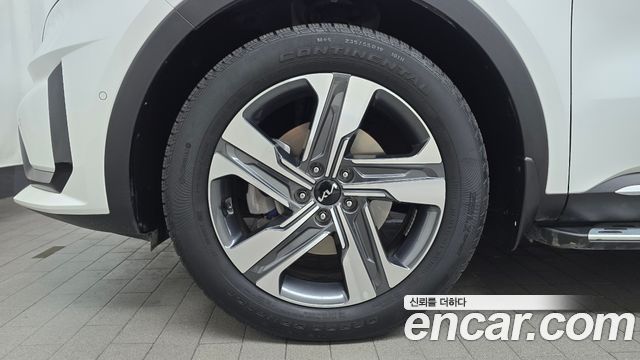 Kia Sorento HEV 1.6 4WD Gravity — пробег 22 606 км — фото 5 из 5