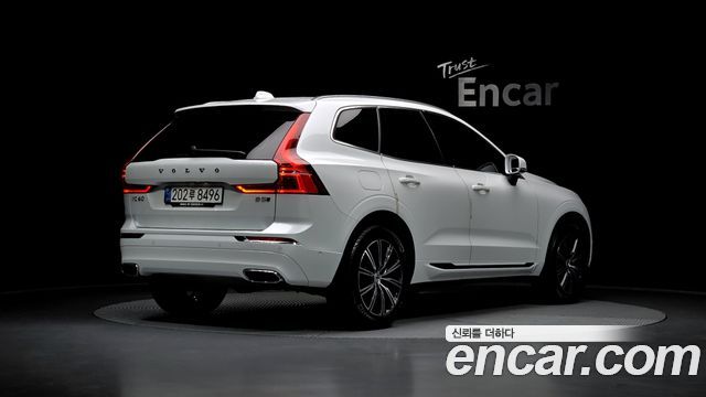 Volvo XC60 B5 Inscription — пробег 77 602 км — фото 2 из 5