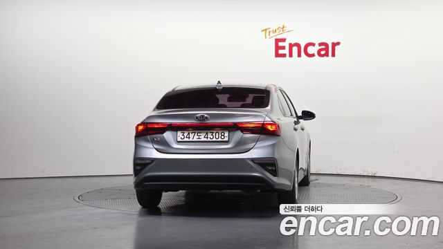 Kia K3 из Кореи Encar