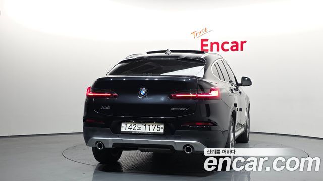 BMW X4 xDrive20d xLine — пробег 76 037 км — фото 4 из 5