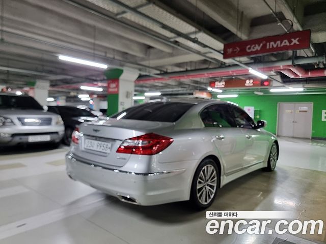 Hyundai Genesis из Кореи Encar