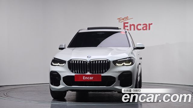 BMW X5 xDrive 30d M Sport — пробег 30 394 км — фото 3 из 5