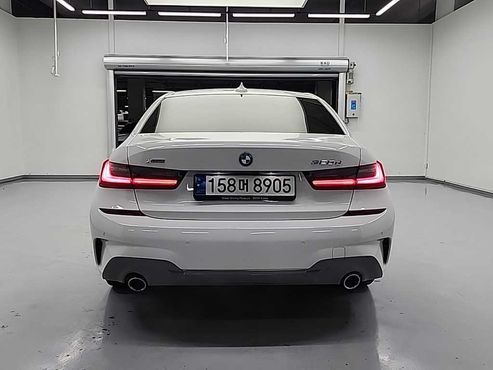 BMW 3-Series 320d xDrive M Sport — пробег 57 974 км — фото 3 из 5