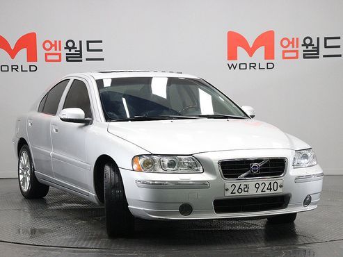 Volvo S60 2.5T 1st — пробег 87 330 км — фото 2 из 5