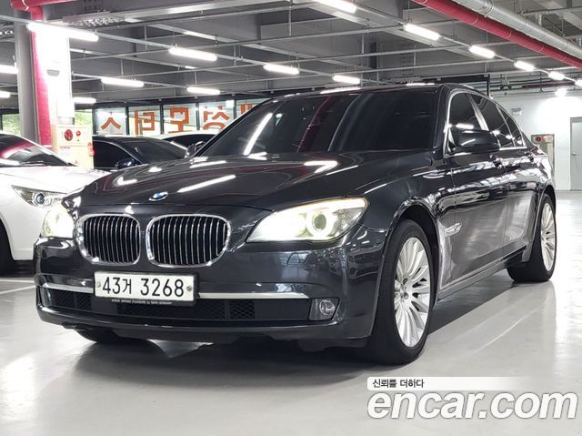 BMW 7-Series 740i — пробег 172 133 км — фото 1 из 5
