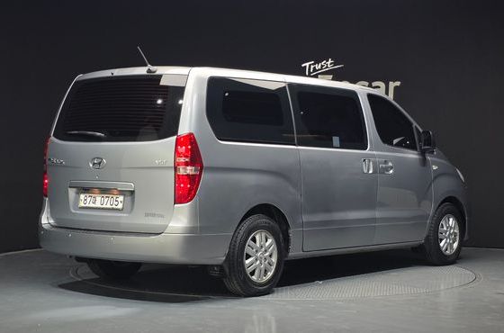 Hyundai Starex 5-Seater VAN Smart — пробег 101 103 км — фото 2 из 5
