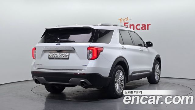 Ford Explorer 2.3 LimIted 4WD — пробег 109 302 км — фото 2 из 5