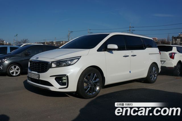 Kia Carnival из Кореи Encar
