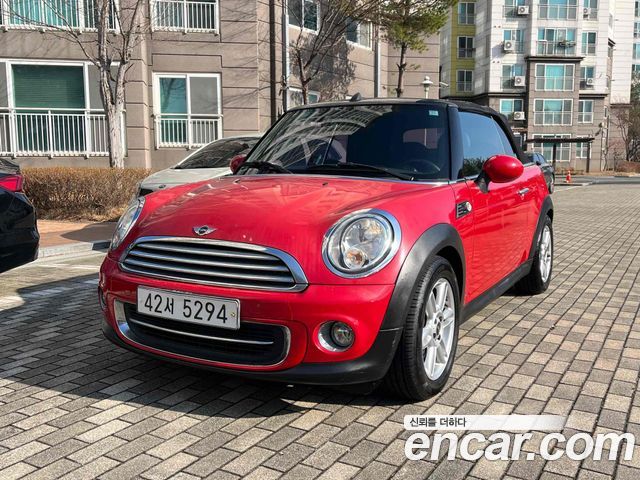 Mini Cooper Convertible Standard 2nd Generation — пробег 100 000 км — фото 1 из 5