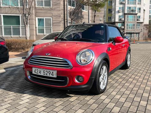 Mini Cooper Convertible Standard 2nd Generation — пробег 100 000 км — фото 1 из 5
