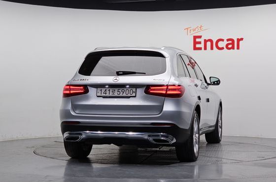Mercedes-Benz GLC-Class GLC220 d 4MATIC — пробег 105 846 км — фото 4 из 5