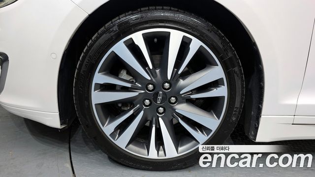 Lincoln MKZ Hybrid 2nd — пробег 87 058 км — фото 5 из 5
