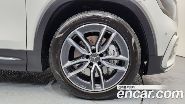 Mercedes-Benz GLB-Class из Кореи Encar