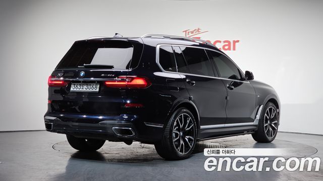 BMW X7 xDrive 30d M Sport 6 STR — пробег 163 101 км — фото 2 из 5