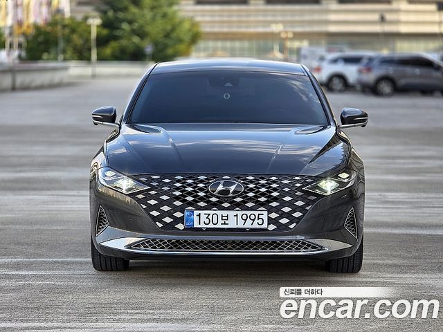 Hyundai Grandeur Calligraphy — пробег 182 334 км — фото 1 из 5
