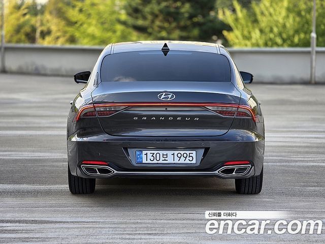Hyundai Grandeur Calligraphy — пробег 182 334 км — фото 2 из 5