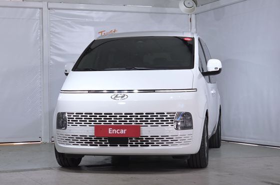 Hyundai Staria Tourer 11-Seater Modern — пробег 80 194 км — фото 3 из 5
