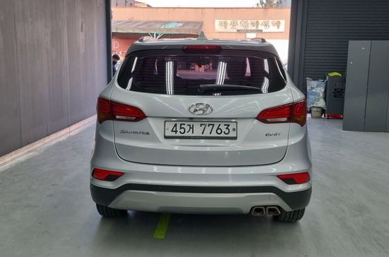Hyundai Santafe Diesel 2.0 2WD Premium — пробег 220 000 км — фото 4 из 5