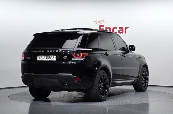Land Rover Range Rover Sport 3.0 SDV6 AB Dynamic — пробег 77 675 км — фото 2 из 5