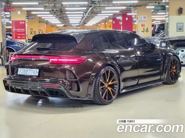 Porsche Panamera 4.0 Turbo Sport Turismo — пробег 9 000 км — фото 2 из 5