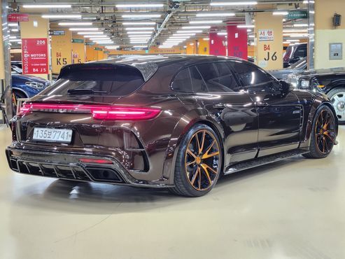 Porsche Panamera 4.0 Turbo Sport Turismo — пробег 9 000 км — фото 2 из 5