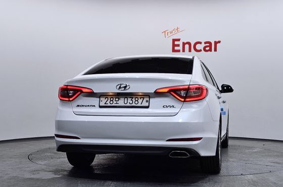 Hyundai Sonata 2.0 Care+ — пробег 136 844 км — фото 4 из 5