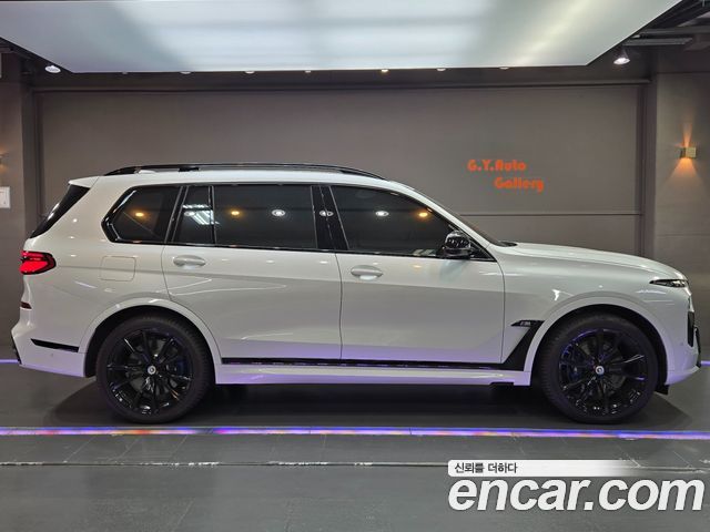 BMW X7 M60i xDrive M sport 6STR — пробег 30 732 км — фото 5 из 5