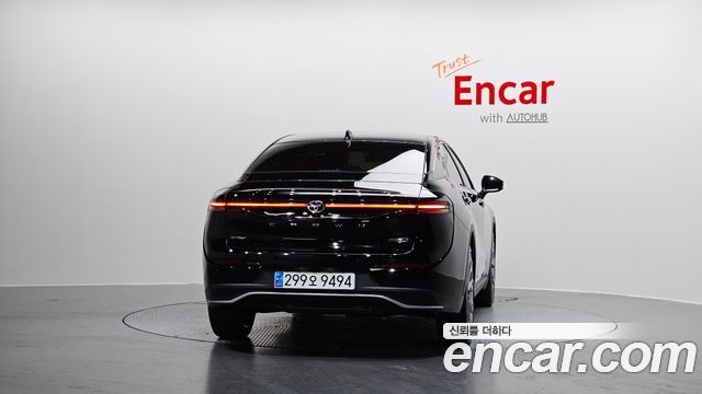 Toyota Crown из Кореи Encar
