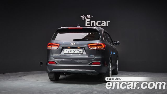 Kia Sorento Diesel 2.2 2WD Prestige — пробег 117 855 км — фото 4 из 5