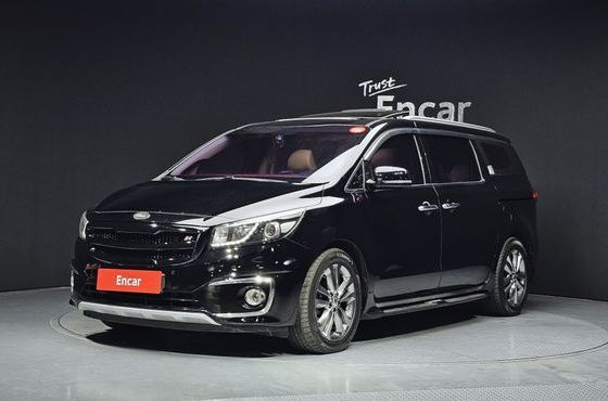 Kia Carnival 9-seater Prestige — пробег 137 546 км — фото 1 из 5
