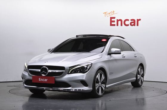 Mercedes-Benz CLA-Class CLA250 4MATIC — пробег 26 835 км — фото 1 из 5