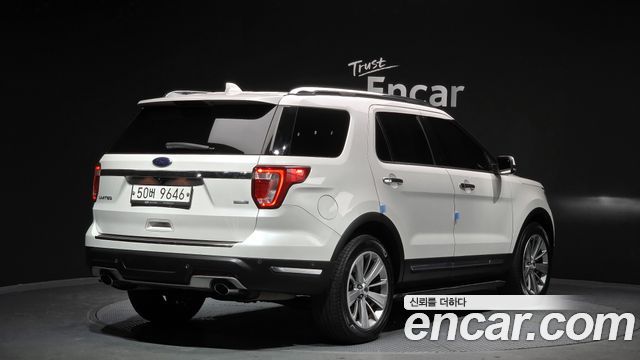 Ford Explorer 2.3 Limited 4WD 5th — пробег 69 581 км — фото 2 из 5