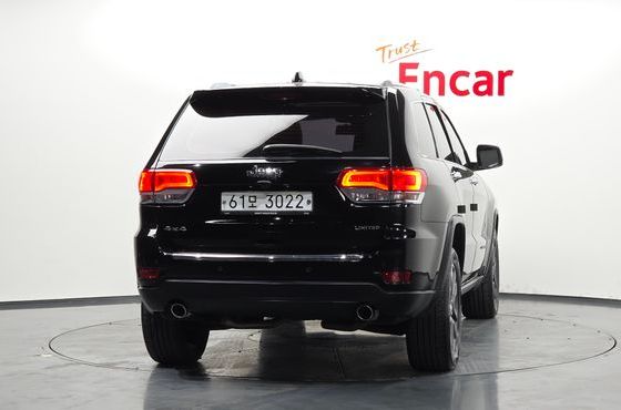 Jeep Cherokee 3.6 Limited WK2 — пробег 102 959 км — фото 4 из 5