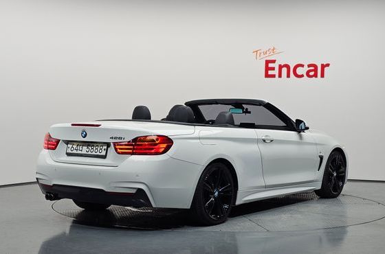 BMW 4-Series 428i M Sport Convertible — пробег 70 901 км — фото 2 из 5