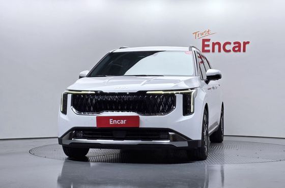 Kia Carnival 9-Seater Signature — пробег 17 440 км — фото 3 из 5