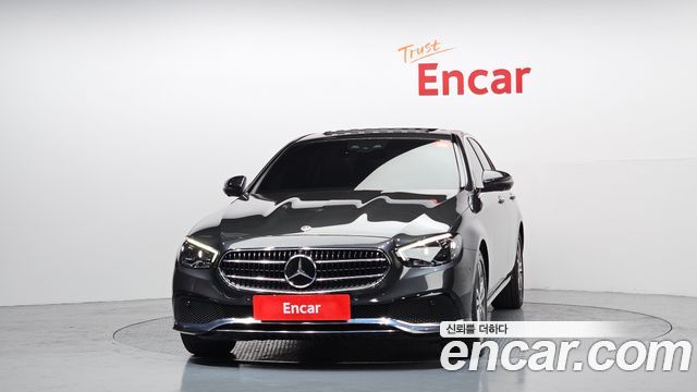 Mercedes-Benz E-Class из Кореи Encar