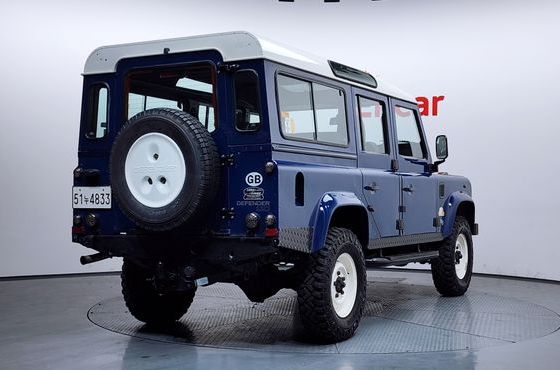 Land Rover Defender 110 — пробег 11 771 км — фото 2 из 5