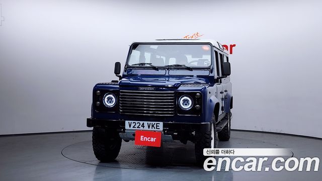 Land Rover Defender 110 — пробег 11 771 км — фото 3 из 5