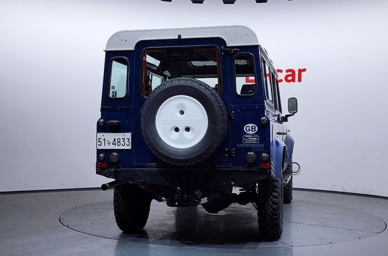 Land Rover Defender 110 — пробег 11 771 км — фото 4 из 5