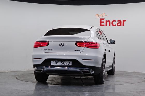 Mercedes-Benz GLC-Class GCL300 4MATIC Coupe — пробег 45 632 км — фото 4 из 5