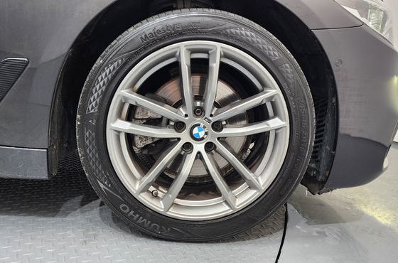 BMW 5-Series 520i M Sport — пробег 77 291 км — фото 5 из 5