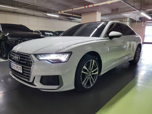 Audi A6 45 TFSI Quattro Premium — пробег 42 000 км — фото 1 из 5