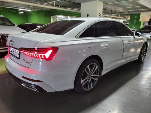 Audi A6 45 TFSI Quattro Premium — пробег 42 000 км — фото 5 из 5