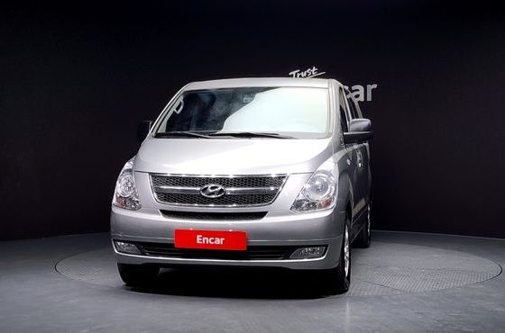 Hyundai Starex 12-Seater Wagon CVX Premium — пробег 72 212 км — фото 3 из 5