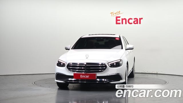 Mercedes-Benz E-Class из Кореи Encar