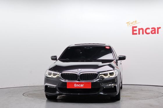 BMW 5-Series 520d xDrive M Sport Package Plus — пробег 88 488 км — фото 3 из 5