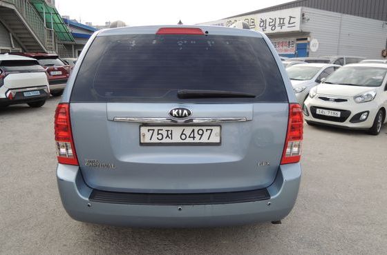 Kia Carnival Grand Carnival GLX Deluxe — пробег 161 326 км — фото 5 из 5