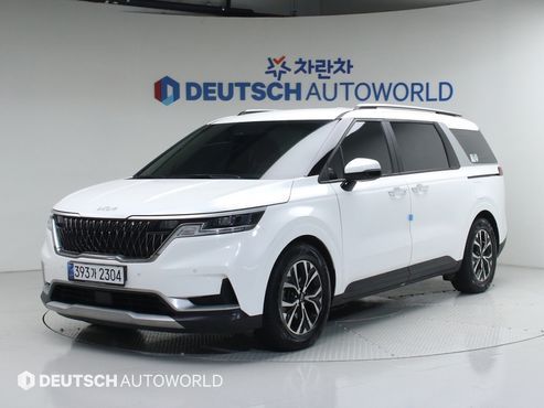 Kia Carnival 9-Seater Prestige — пробег 119 000 км — фото 3 из 5