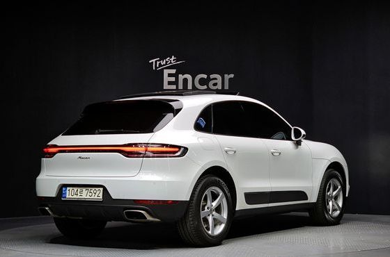 Porsche Macan 2.0 95B — пробег 25 532 км — фото 2 из 5