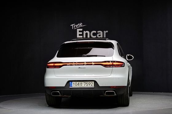 Porsche Macan 2.0 95B — пробег 25 532 км — фото 4 из 5